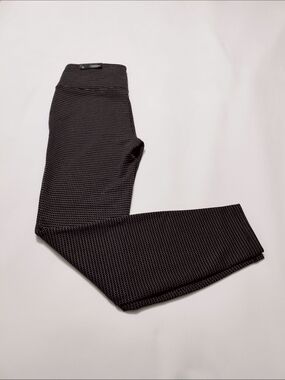 Liverpool Los Angeles Black and White Grid Knit Pearl Pullon Legging Size S